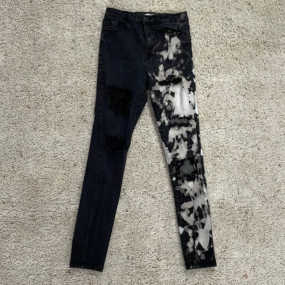 Forever 21 high waisted skinny jeans, size 26